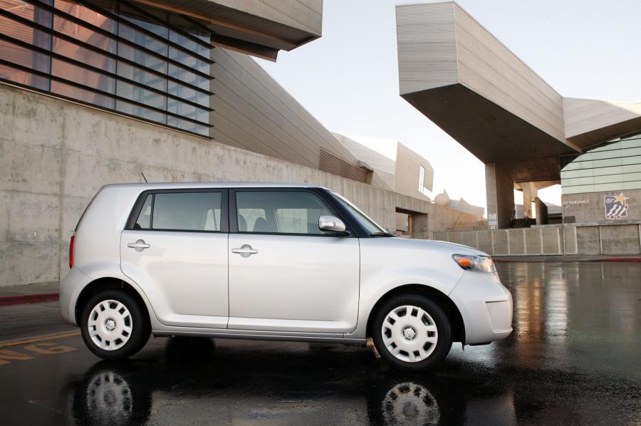  Scion xB 2007 года  (фото 123 из 221)